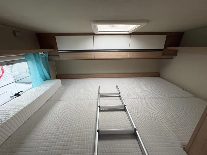 Fahrzeugbild Sunlight A 70 #17