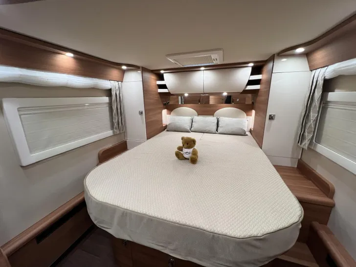 Fahrzeugbild Carthago chic c-line I 6.2 XL QB Mercedes (209) #25