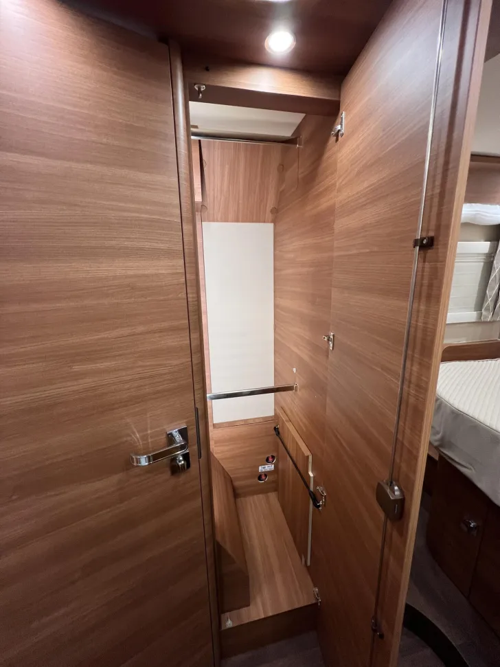 Fahrzeugbild Carthago chic c-line I 6.2 XL QB Mercedes (209) #30