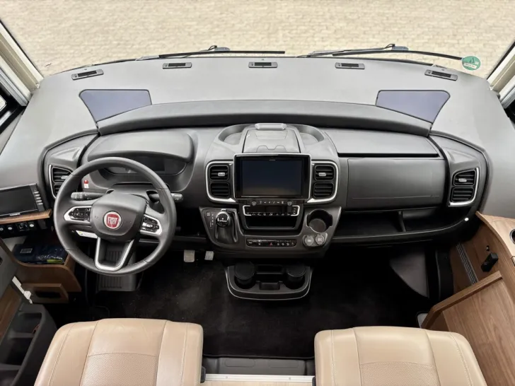 Fahrzeugbild Frankia Titan I 840 GD #11