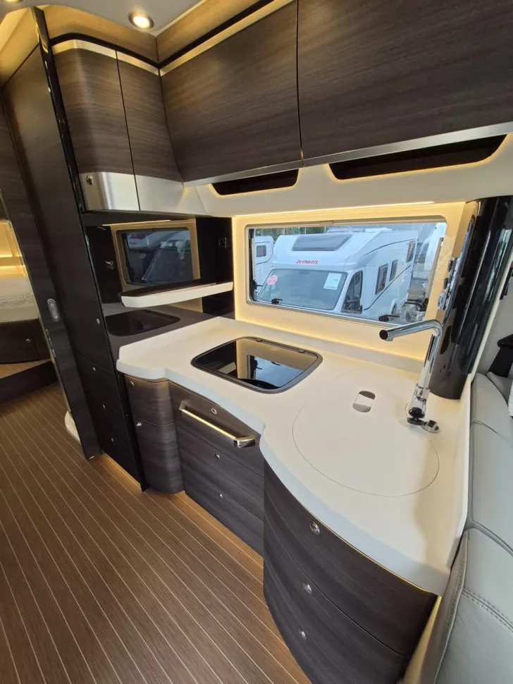 Fahrzeugbild Concorde Charisma 910 LSI #18