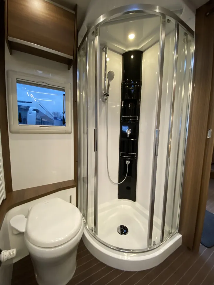 Fahrzeugbild Concorde Carver 890 RRL #12