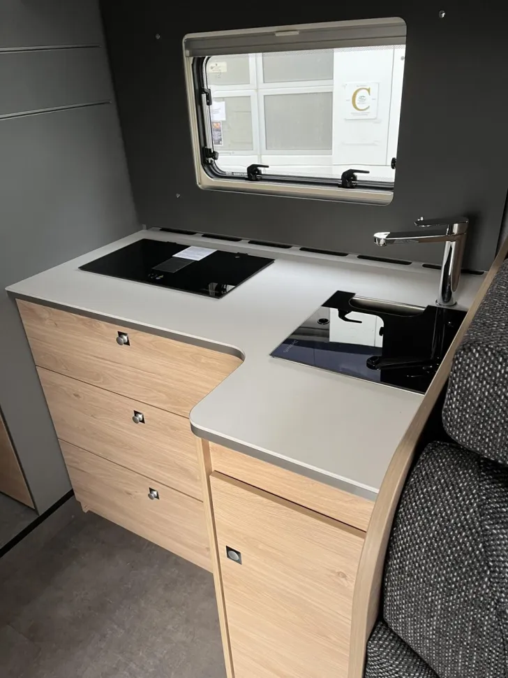 Fahrzeugbild Dethleffs XL Family I 7812-2 #5