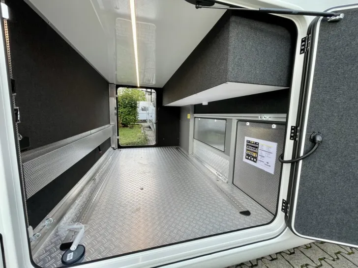 Fahrzeugbild Concorde Carver 890 RRL #6