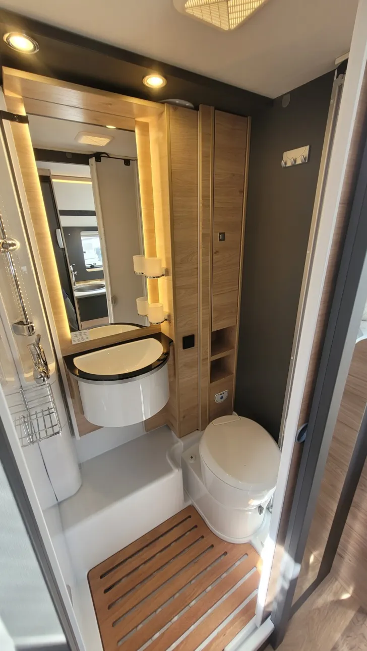 Fahrzeugbild Dethleffs Globebus Camp Active T 1 #8