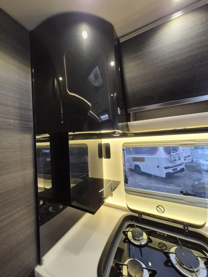 Fahrzeugbild Concorde Liner Plus 990 G #23