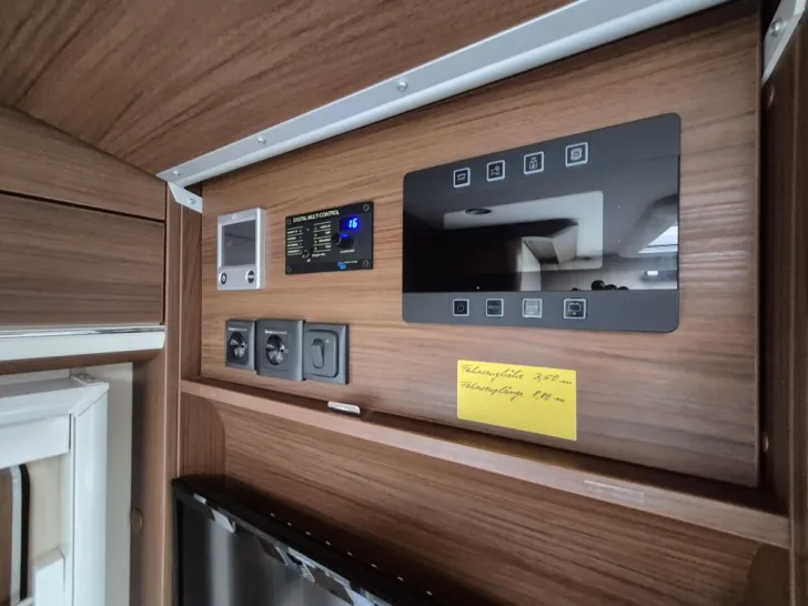 Fahrzeugbild Niesmann + Bischoff Flair 880 LE #27