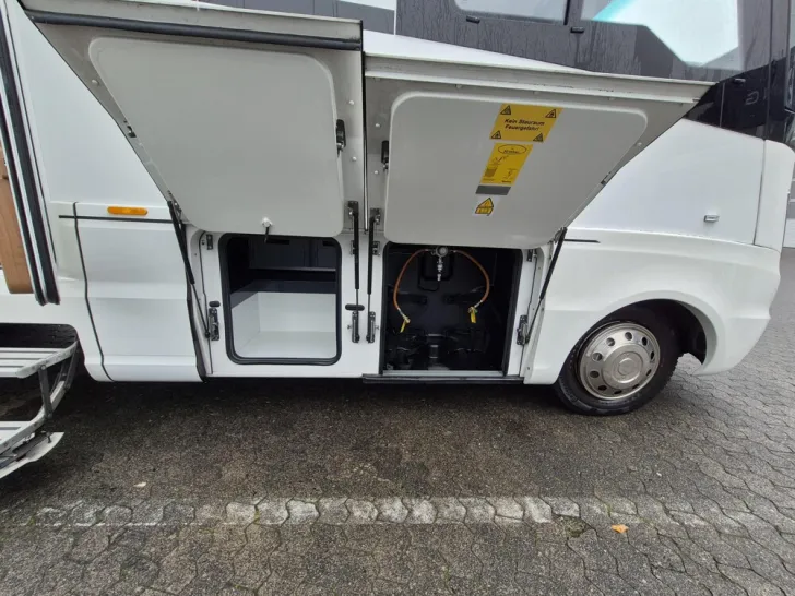 Fahrzeugbild Niesmann + Bischoff Flair 880 LE #30