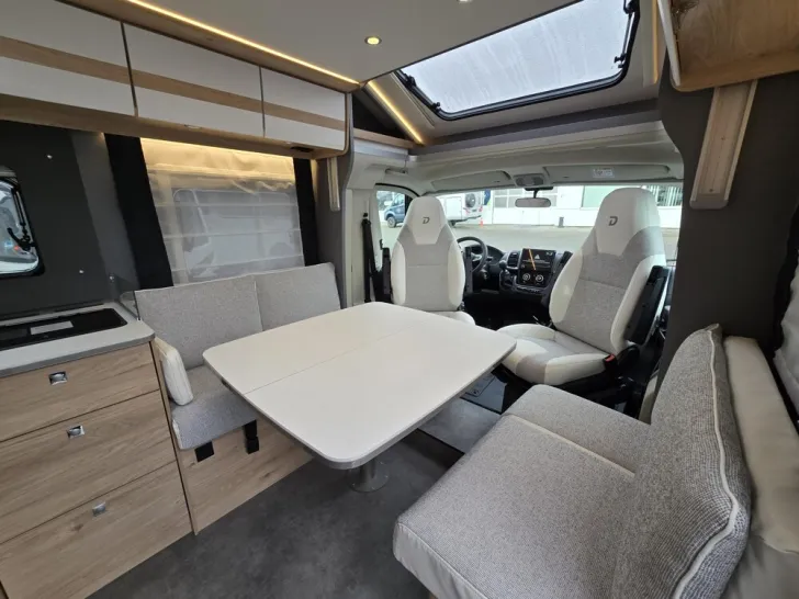 Fahrzeugbild Dethleffs Just Camp Active T 7052 EBL #9