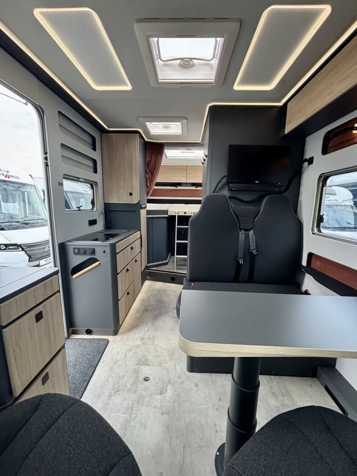 Fahrzeugbild Frankia Now 7.0 L #14