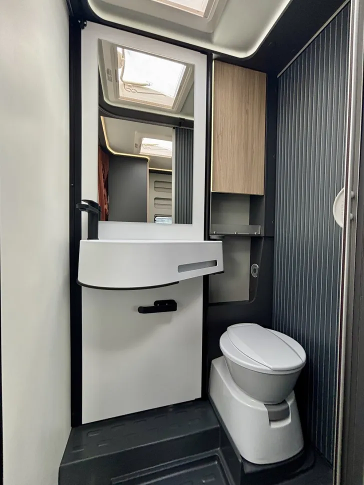 Fahrzeugbild Frankia Now 7.0 L #19