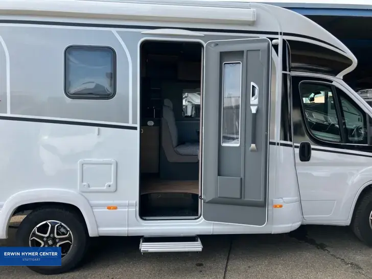 Fahrzeugbild Dethleffs Trend T 6877 #10