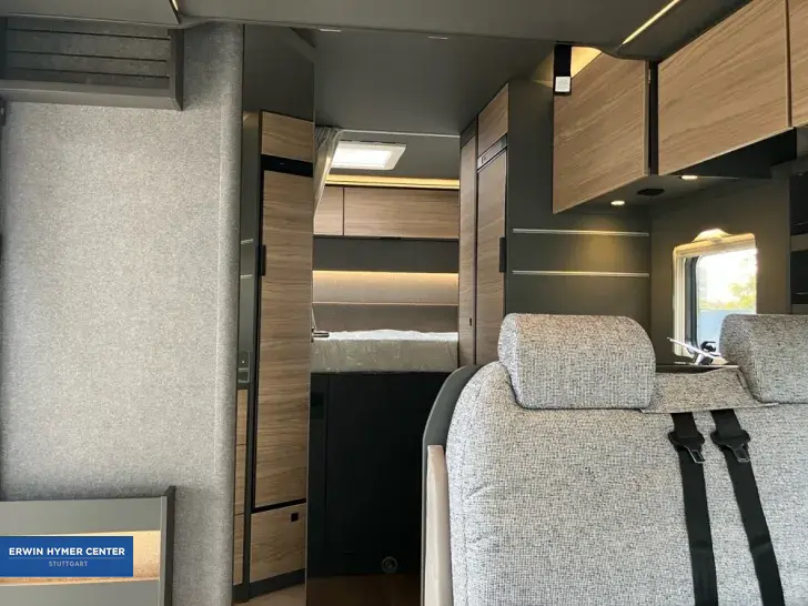 Fahrzeugbild Dethleffs Trend T 6877 #26