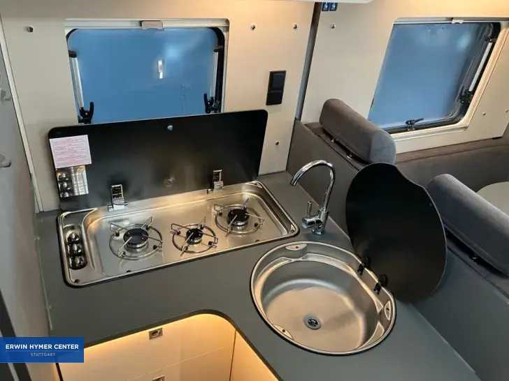 Fahrzeugbild Laika Kosmo L 409 #16