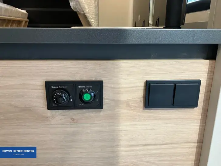 Fahrzeugbild Dethleffs Camper 460 EL #26