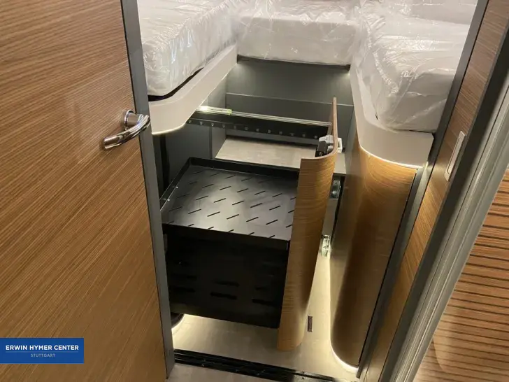 Fahrzeugbild Laika Kreos L 5009 #24