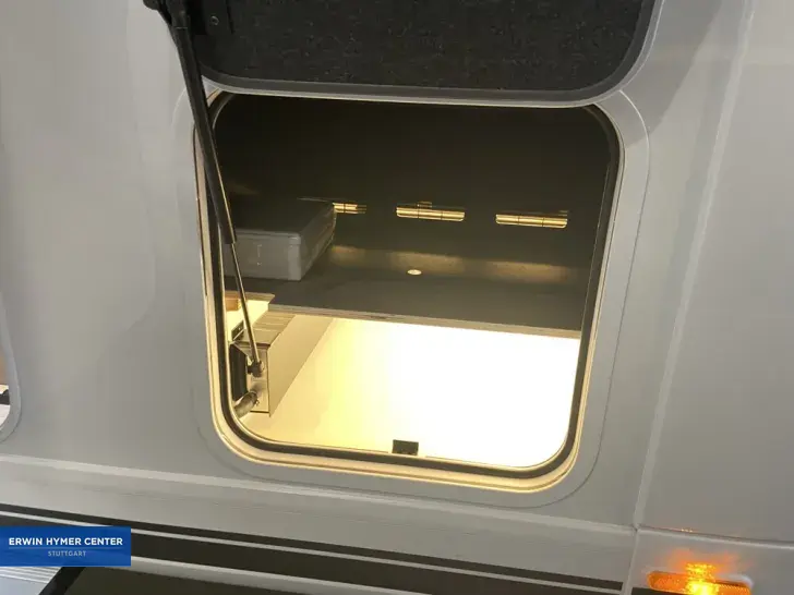Fahrzeugbild Laika Kreos L 5009 #28