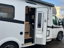 Fahrzeugbild Laika Kosmo L 105 #11