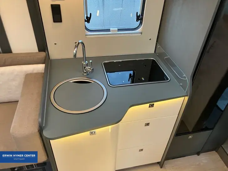 Fahrzeugbild Laika Kosmo L 105 #20