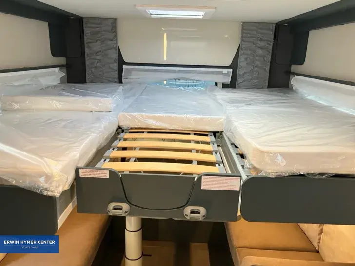 Fahrzeugbild Laika Kosmo L 105 #23