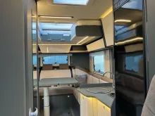 Fahrzeugbild Laika Kosmo L 105 #26