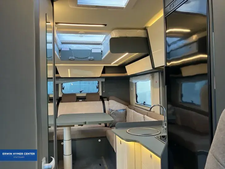 Fahrzeugbild Laika Kosmo L 105 #26