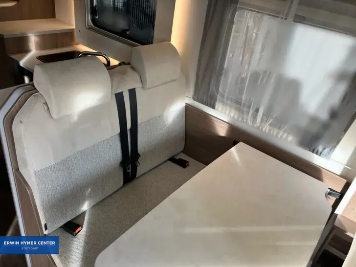 Fahrzeugbild Carado I 338 #14