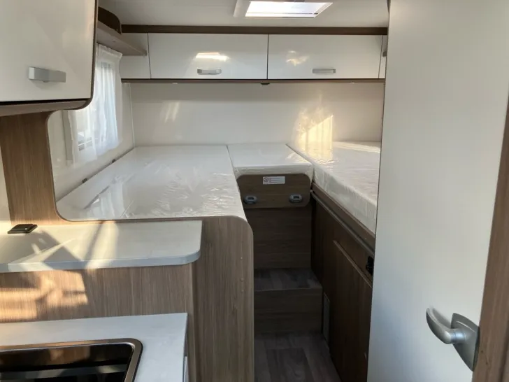 Fahrzeugbild Carado V 337 #21