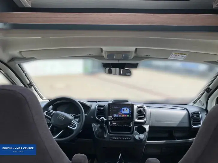 Fahrzeugbild Laika Kosmo L 319 #11