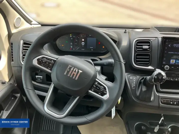 Fahrzeugbild Laika Kosmo L 319 #12