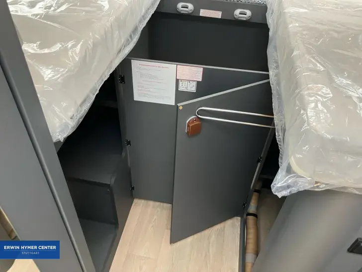 Fahrzeugbild Laika Kosmo L 319 #24