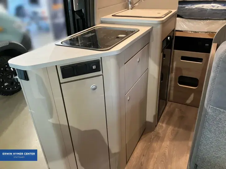 Fahrzeugbild Carado Camper Van 590 4x4 Edition 24 Ford #16