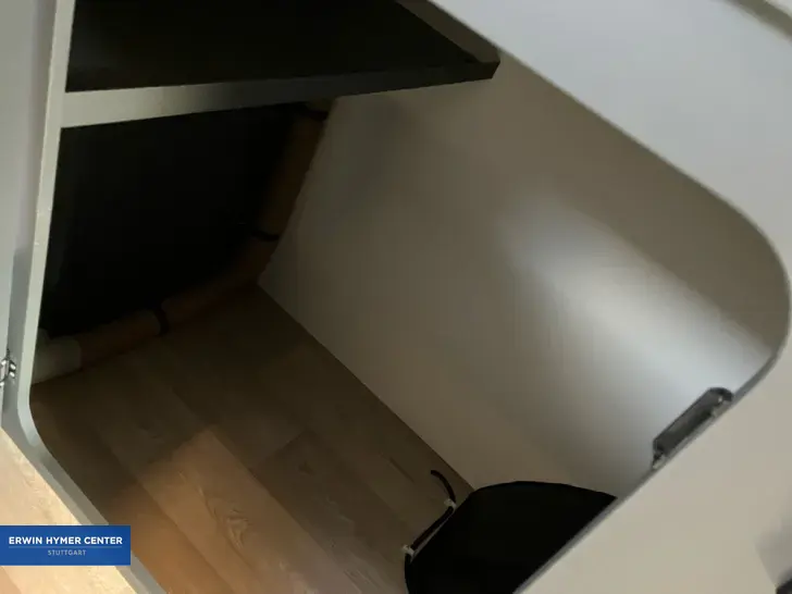 Fahrzeugbild Laika Kosmo L 409 #24