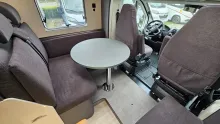 Fahrzeugbild Laika Kosmo L 409 #12