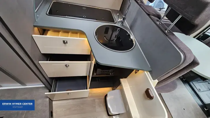 Fahrzeugbild Laika Kosmo L 409 #22