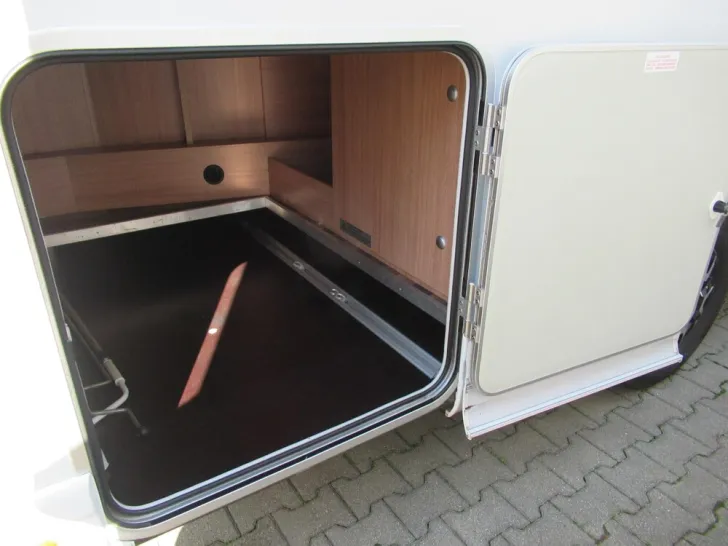 Fahrzeugbild Knaus Sky Wave 650 MF #6