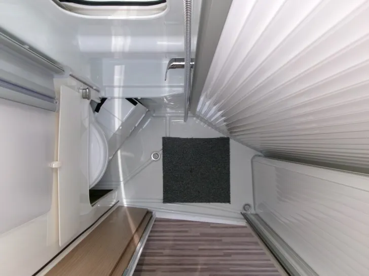 Fahrzeugbild Malibu Diversity GT skyview 640 LE K #11
