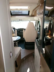 Fahrzeugbild Malibu Comfort GT skyview 640 LE #12