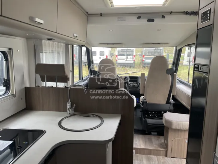 Fahrzeugbild Carado I 338 #8