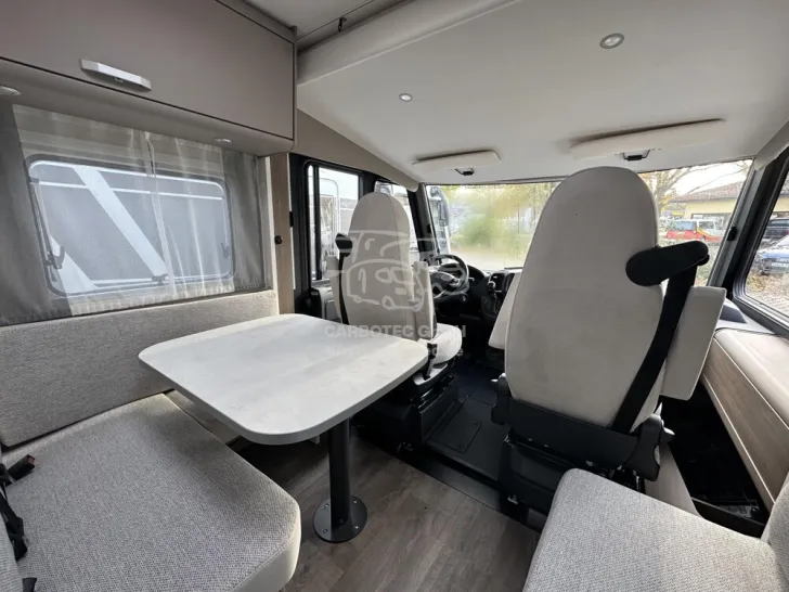 Fahrzeugbild Carado I 447 #6