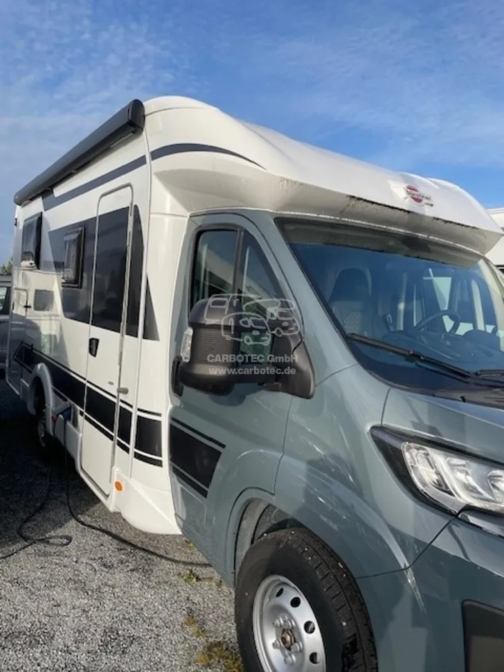 Fahrzeugbild Bürstner Lyseo Time Skyline Edition 690 G #3