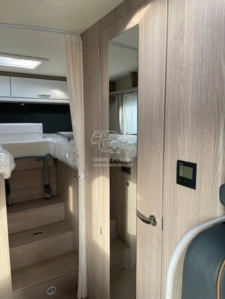 Fahrzeugbild Bürstner Lyseo Time Skyline Edition 690 G #10