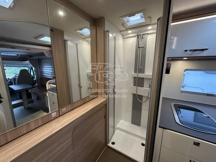 Fahrzeugbild Bürstner Delfin T 680 G #12