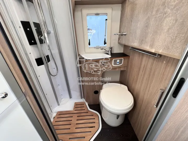 Fahrzeugbild Laika Ecovip H 3109 #12