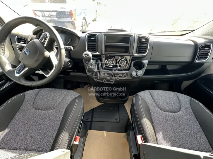 Fahrzeugbild Carado Camper Van 540 #7