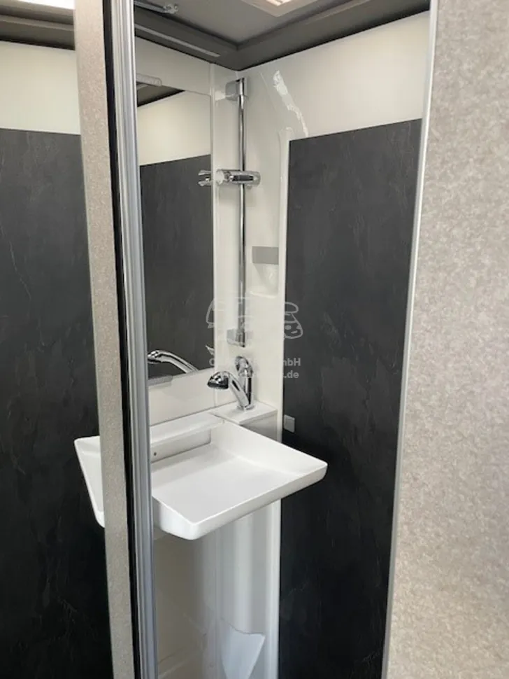 Fahrzeugbild Hymer Camper Van Camper Van Grand Canyon 700 #7