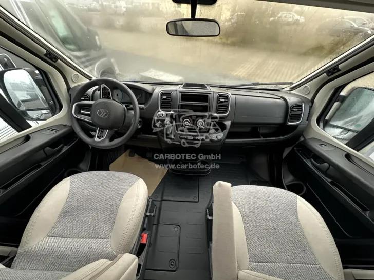 Fahrzeugbild Carado V 337 #6