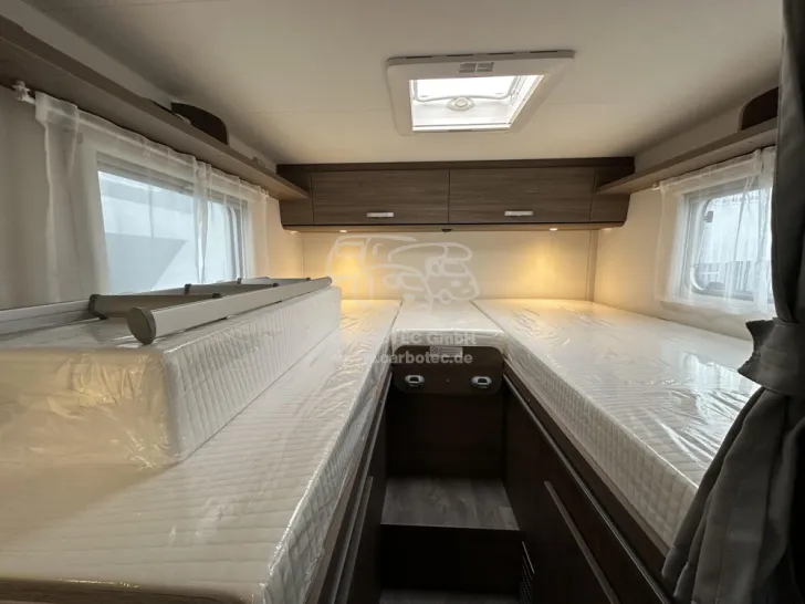 Fahrzeugbild Carado V 337 #10