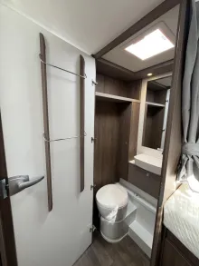 Fahrzeugbild Carado I 447 #12