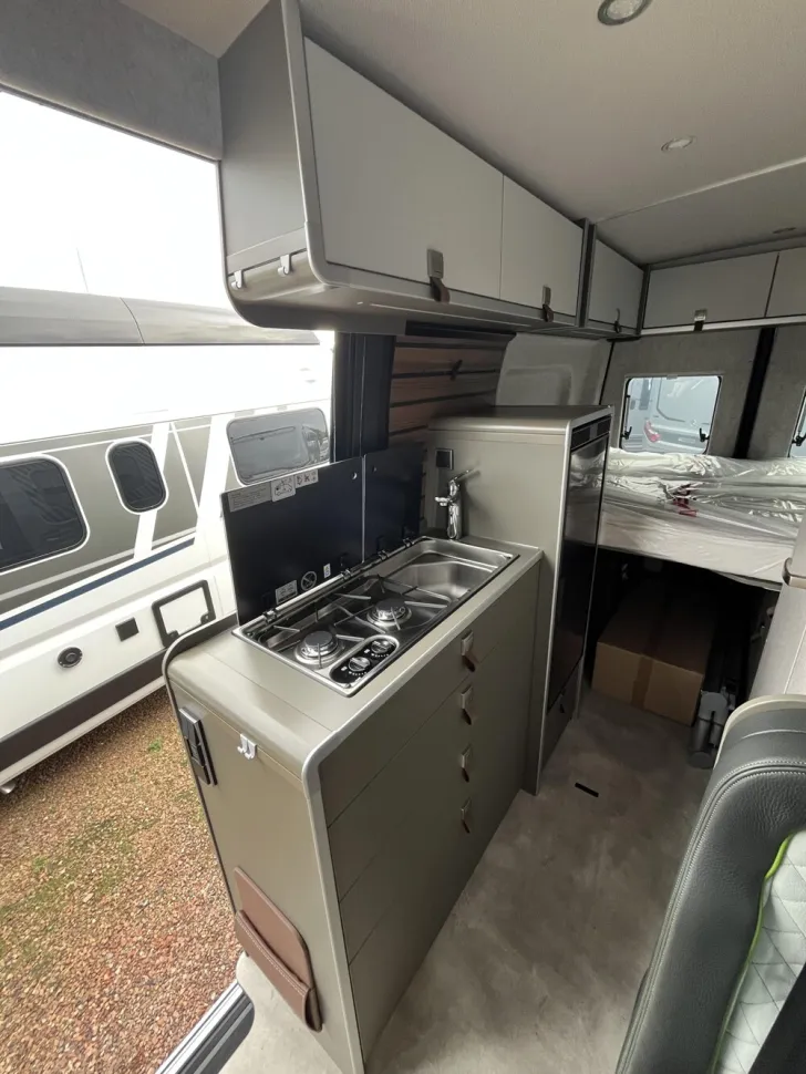 Fahrzeugbild Hymer Camper Van Camper Van Grand Canyon S CrossOver 600 #6